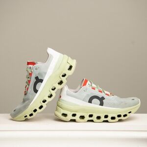 On Cloud Monster Womens 7.5 Running Shoes Athleisure Comfortable Gym Fitness